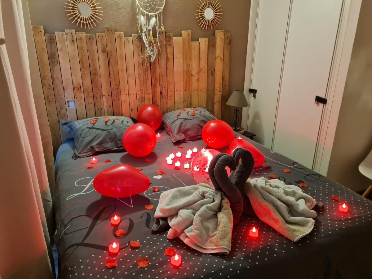 Les Bulles Medievales - Appartement Dedie Au Bien Etre Avec Spa - Netflix Et Wifi - Climatisation Carcassone Kültér fotó
