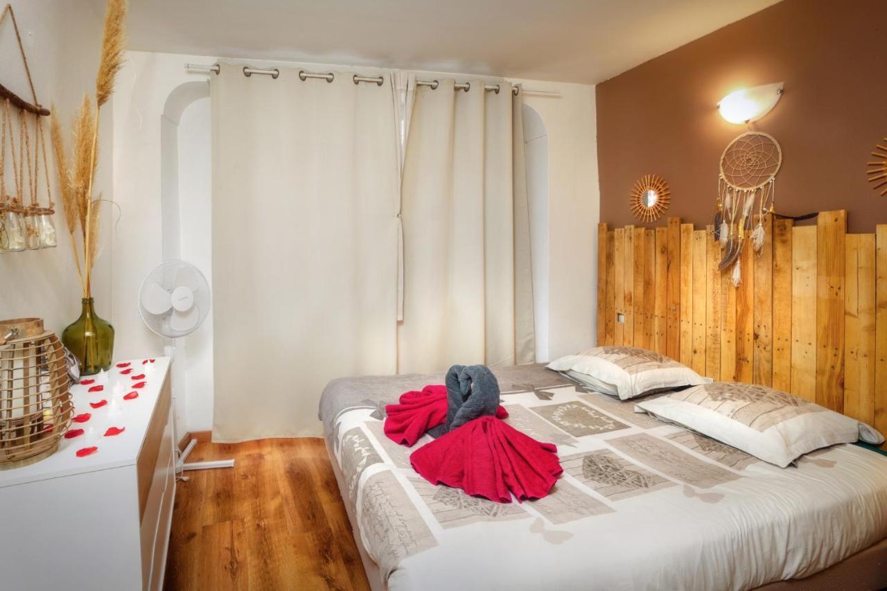 Les Bulles Medievales - Appartement Dedie Au Bien Etre Avec Spa - Netflix Et Wifi - Climatisation Carcassone Kültér fotó